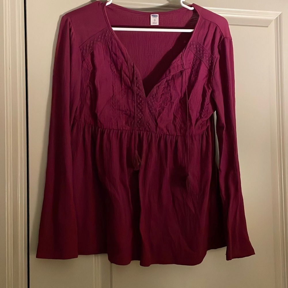 Old Navy maroon cotton blouse, size xs